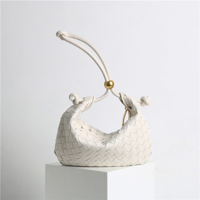 编织牛皮包包2023年新款金属球真皮贝壳云朵饺子包单肩腋下手拎包