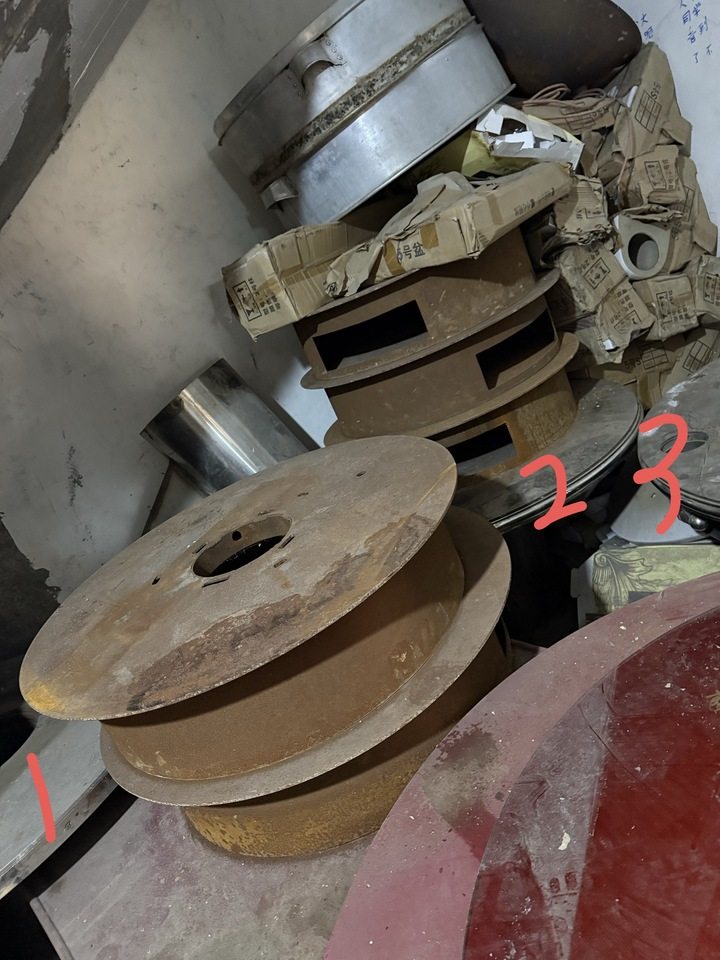 1月16日贵阳直径1米圆形旧火炉一个网络拍卖公告