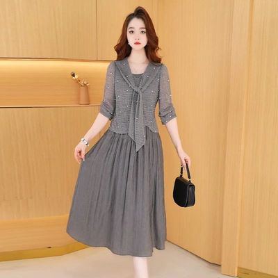 连衣裙2025新款今年流行爆款两件套早秋修身休闲气质显瘦减龄宽松