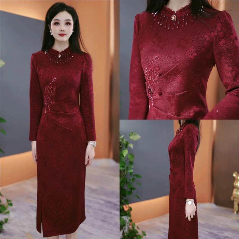 连衣裙2025新款今年流行爆款加绒加厚冬气质韩版显瘦百搭收腰裙子