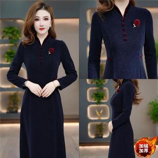 连衣裙2025新款今年流行爆款冬季显瘦气质时尚减龄修身收腰打底裙