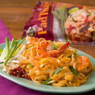 日本代购kaldi泰式炒河粉泰国辣炒米粉方便速食食品好吃推荐2人份