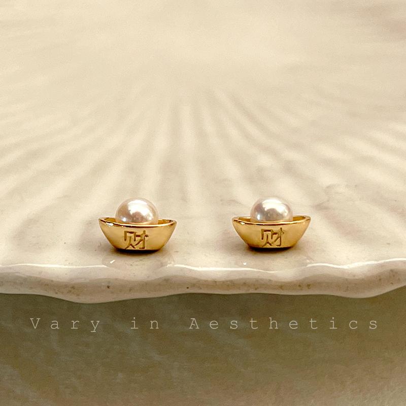 s925银天然珍珠新年高级感耳钉女