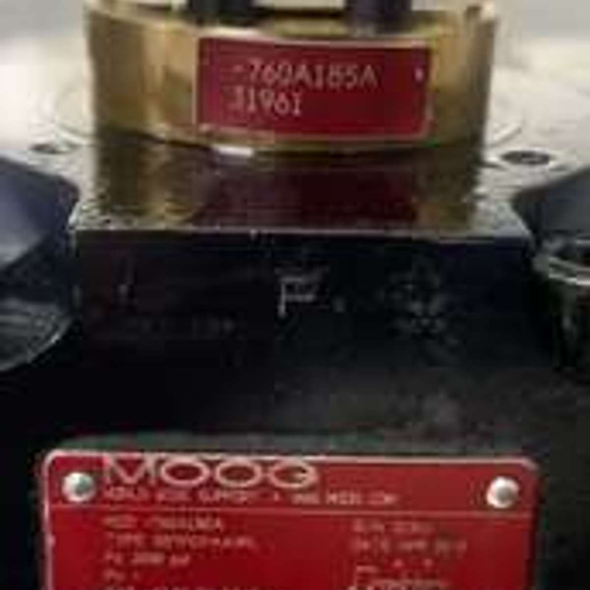 穆格MOOG喷档式伺服阀D761-3627B清洗纽顿液压