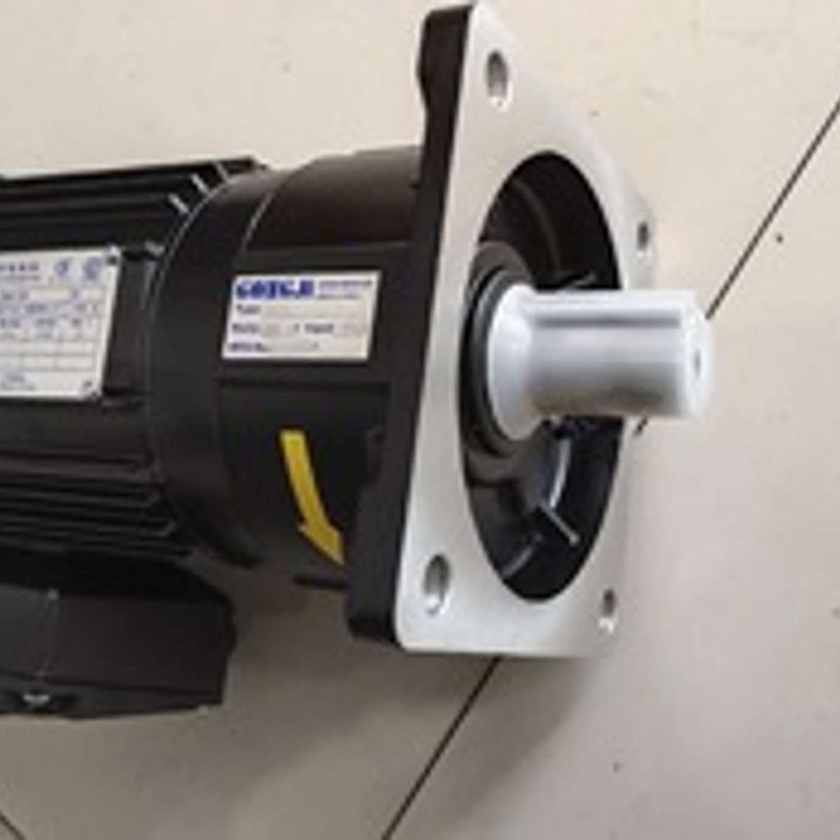 G522 G528 GONGJI三相立式电机 排屑机马达M3A404 M3A402齿轮减速