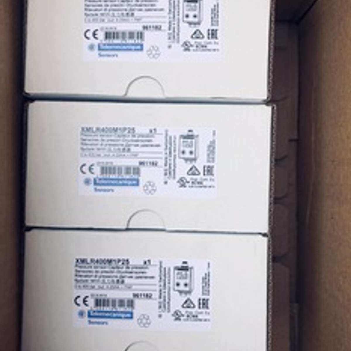 压力开关XMEP250BJ11FQ XMLA010A2C13 XMLA300D2S14