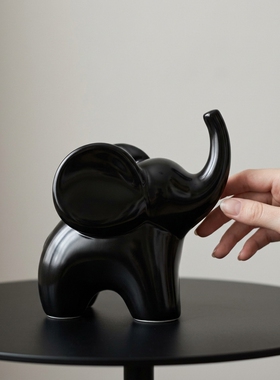 创意小象陶瓷摆件家居装饰黑色