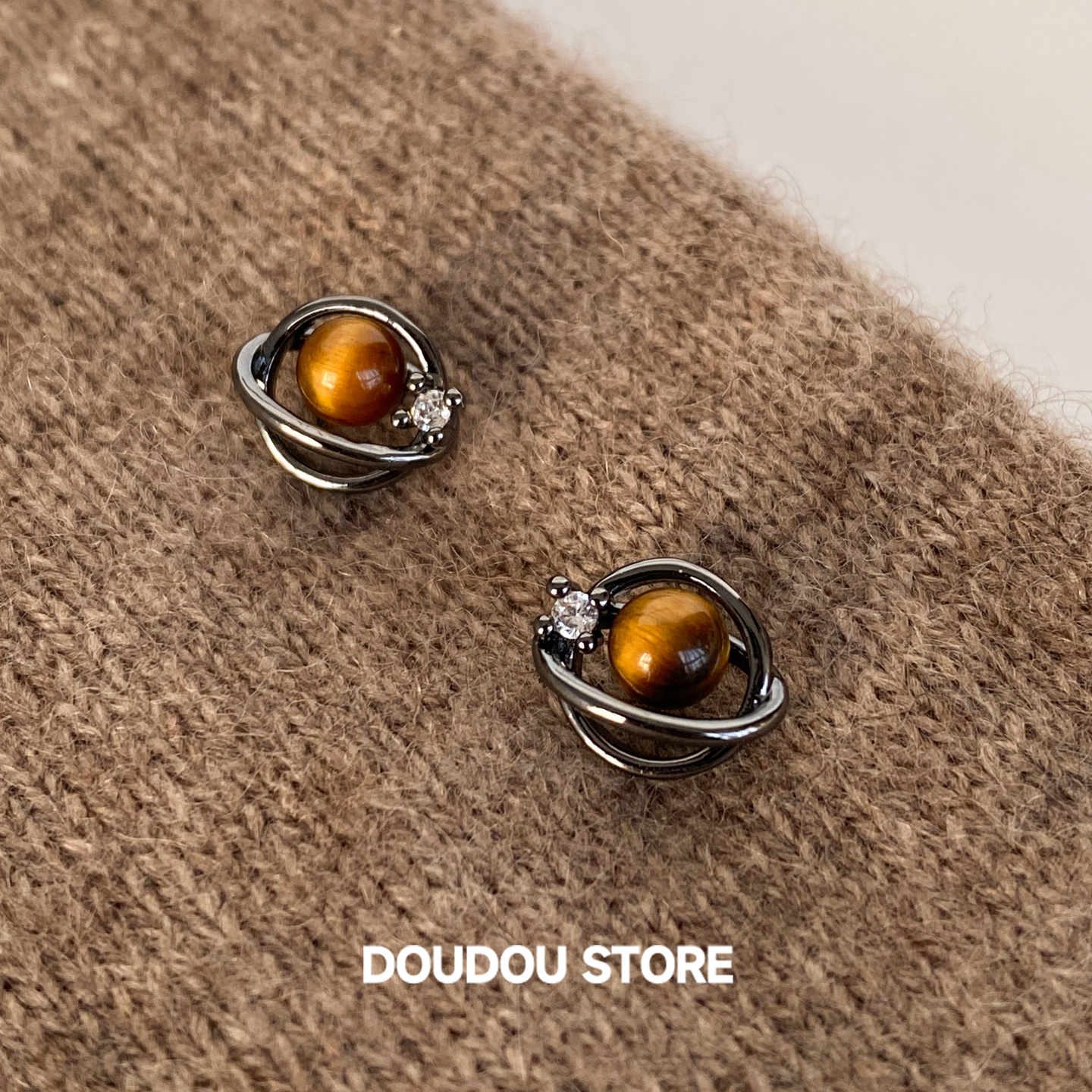 doudoustore虎眼石耳钉