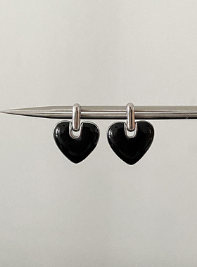 DOUDOUSTORE925银针昼夜甜心黑色爱心耳环高级感复古滴釉耳钉耳饰
