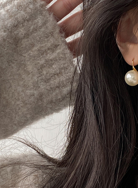DOUDOUSTORE温柔日韩气质fever同款珍珠耳钩耳环气质百搭耳挂耳饰
