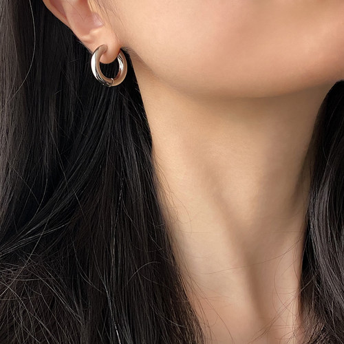 doudoustore精工自留日常女耳圈