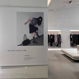 饰画 装 巨幅海报打印广告画服装 店氛围感挂画高级海报卷轴橱窗时尚