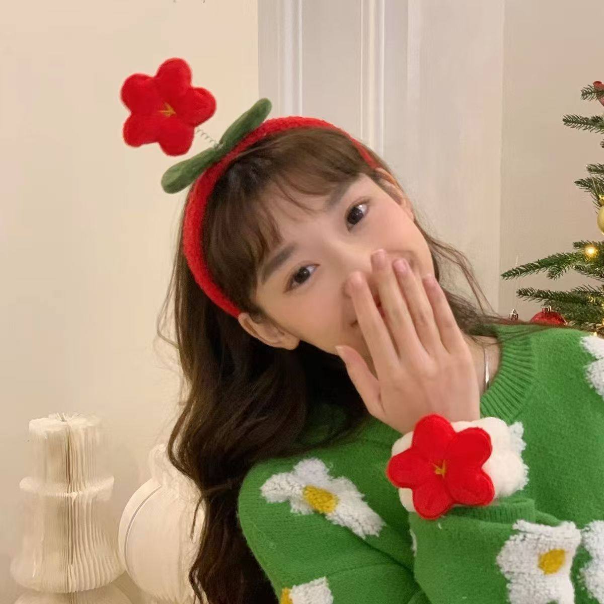 有钱花元旦表演发箍女洗脸头饰可爱小红花发箍毛绒头箍六一活动,饰品/流行首饰/时尚饰品新,发饰,淘宝优惠券,粉丝福利购,淘宝优惠卷