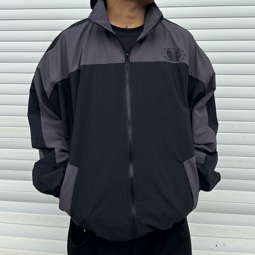 复古运动风撞色立领夹克