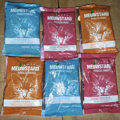 喵达猫粮试用装冻干鲜肉鸡肉牛肉三文鱼无谷成猫幼猫全猫种通用粮