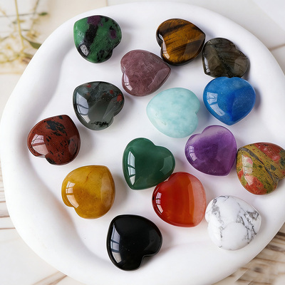 天然水晶爱心原石 多色宝石摆件 鱼缸花盆造景扩香矿石标本把玩石