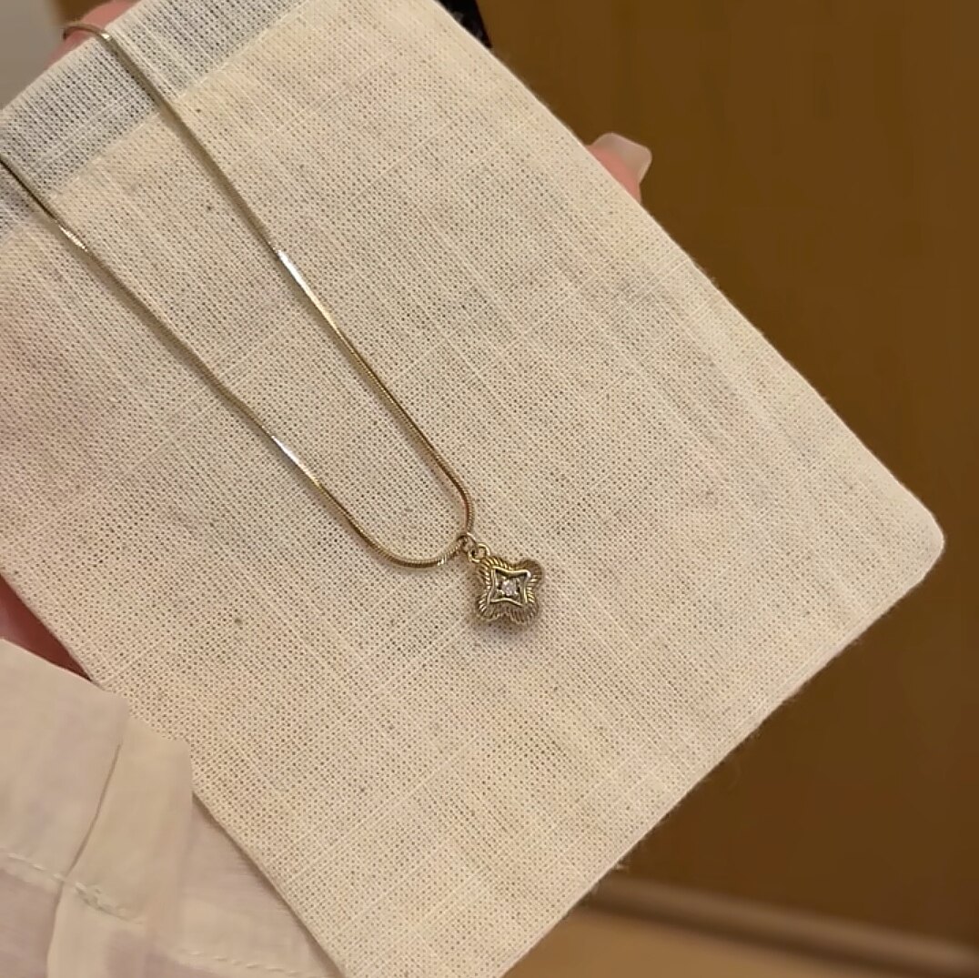 中古风简约轻奢几何浅太金项链时尚精致百搭小众锁骨链毛衣链配饰