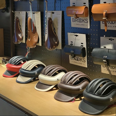 骑行帽lovell轻量单车头盔骑行