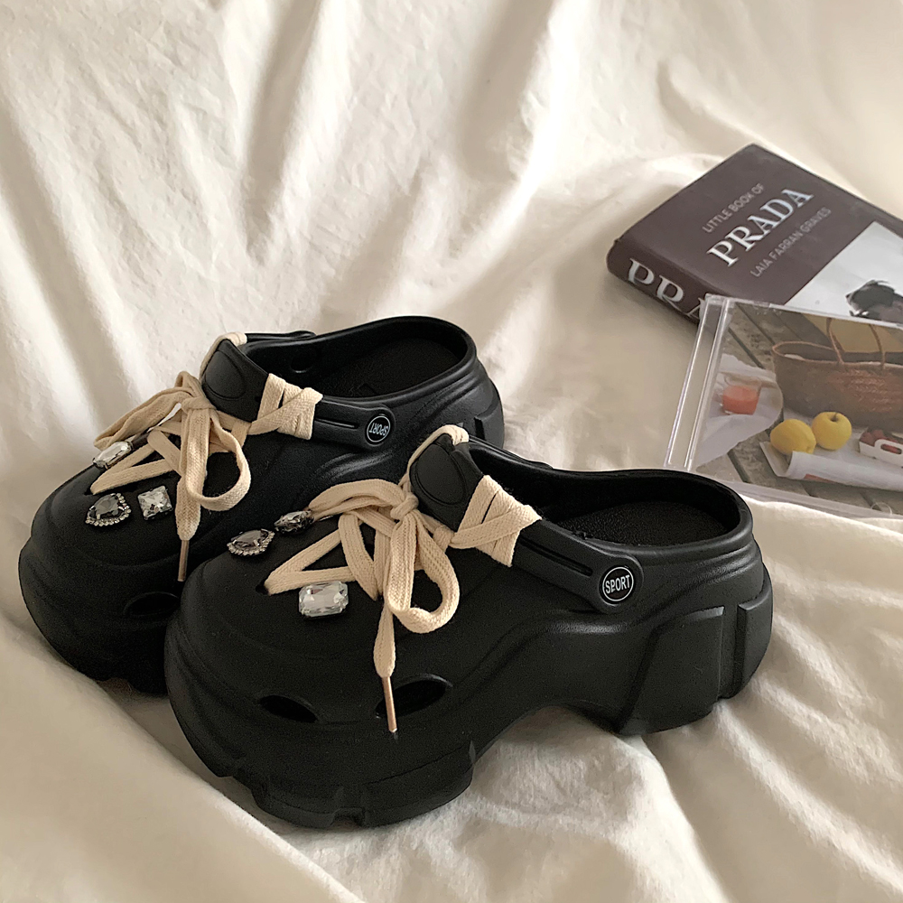 辣妹绑带厚底黑色洞洞鞋