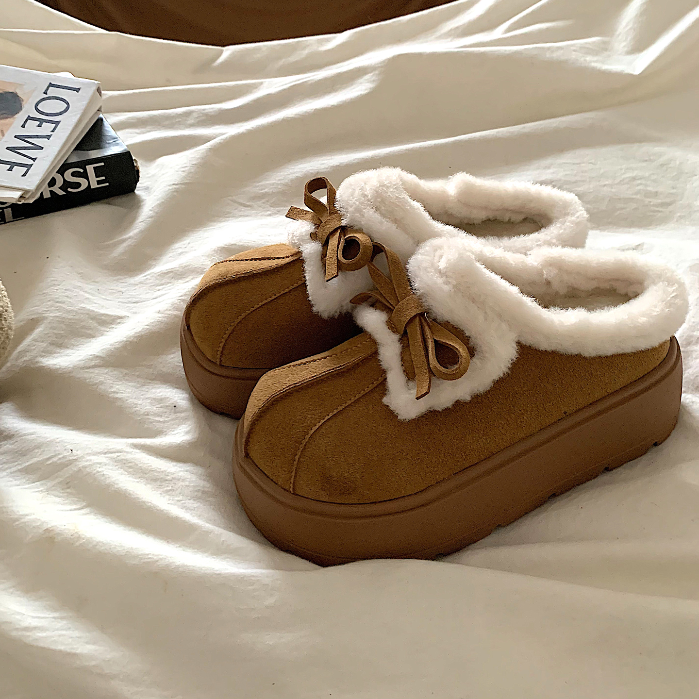 chic少女心蝴蝶结松糕厚底加绒勃肯半拖鞋女外穿网红时尚毛毛拖鞋