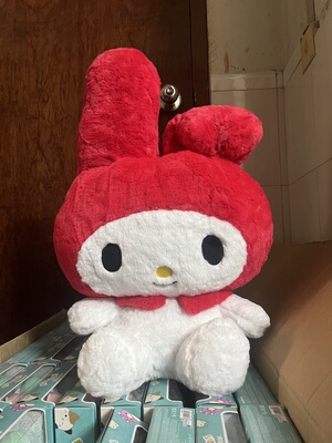 MINISO名创优品MyMelody系列红色公仔站姿坐姿毛绒玩偶美乐蒂可爱