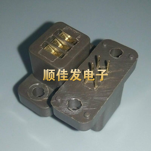 测试座测试三极管TO220一TO126一TO251直插老化座胶木材料