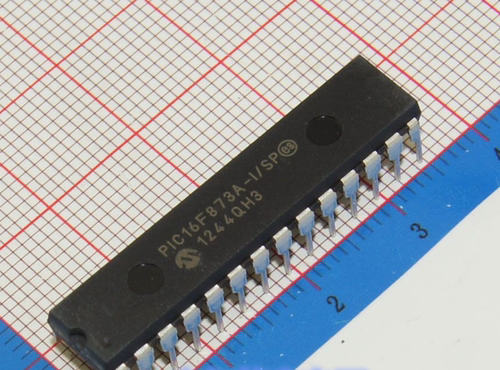 PIC16F873A-I/SP PIC16F873A-I DIP-28 微控制器 原装