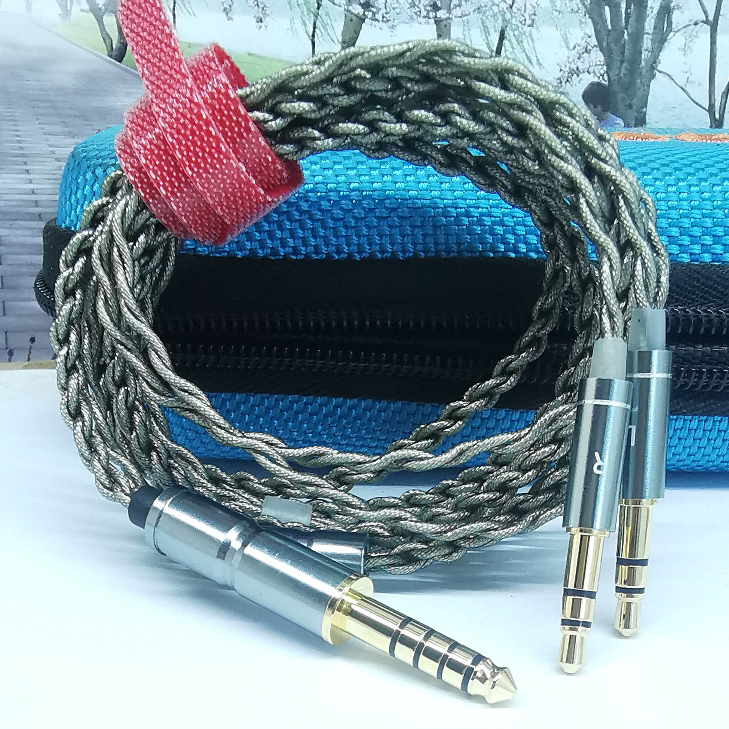 新款4股银铂丝头戴式耳机线 双3.5双2.5插头4.4平衡升级线 高解析
