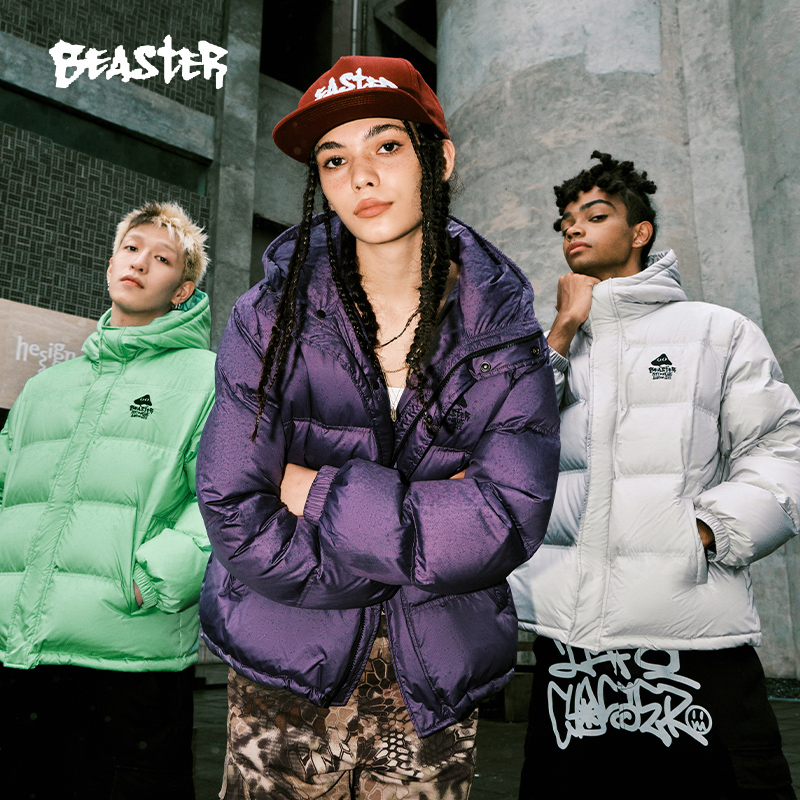 Beaster短款白鸭绒连帽羽绒服