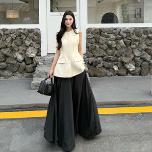 Vane韦恩十三行高品质时尚气质百搭显瘦高腰花苞裙2025新款半身裙