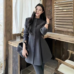 Vane韦恩高级感收腰显瘦修身 A字连衣裙女 保暖毛呢外套2025新款