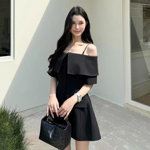 Vane韦恩法式清冷御姐穿搭显瘦一字肩吊带裙2025新款西装连衣裙女