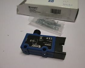 Dtecteur fibres optiques WENGLOR UM55PA2