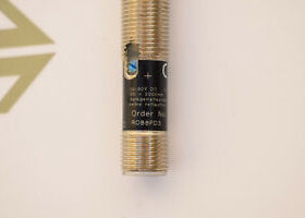 Wenglor Spiegelreflextaster RO88PD3