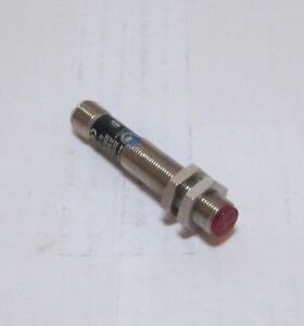 WENGLOR HO08PA3 Reflextaster mit Hintergrundausblendung 10-3