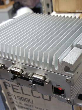 ARK-1388S1A2LTEE Advantech ARK-13​​88V移动无头单元 -  Core