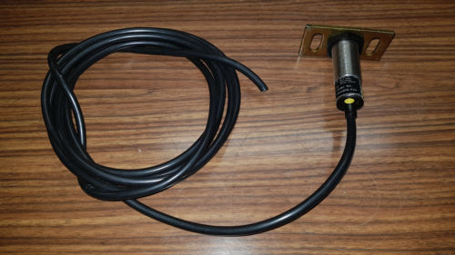 Wenglor Reflexlichttaster HD03PB-P24 mit Halter 60x30mm