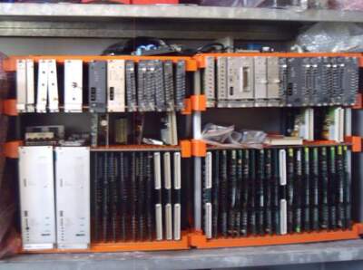 lote of boards and other robot parts: KUKA ABB Trallfa Klock