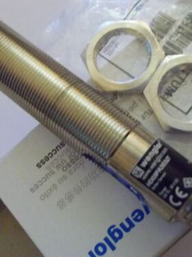 HD03PA3S327 WENGLOR REFLEXTASTER HD03PA3S327  NEU !!!