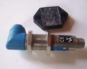 Cellule reflex WENGLOR LW86PDV3 + rflecteur porte 3,5m 10...