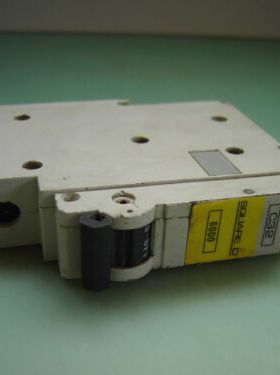 Square D MCB Circuit Breaker - (Several Sizes to choose from