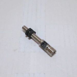 Wenglor IM02VB3 Induktiv Schalter 10-30 VDC #SK-24-15