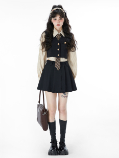 马甲百褶裙复古学院风套装 卡其色衬衫 女 美式 fortylions四十只狮