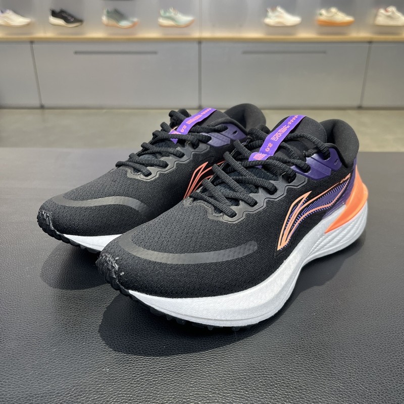 李宁男子减震跑鞋网面透气