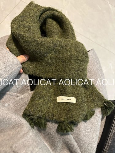 复古绿显白围巾羊毛混纺流苏保暖