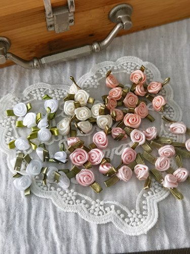 5个价带叶玫瑰花蕊缎丝带小花朵娃衣服饰发夹发带辅料diy配件625