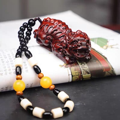 紫檀木貔貅手把件文玩手把件吊坠