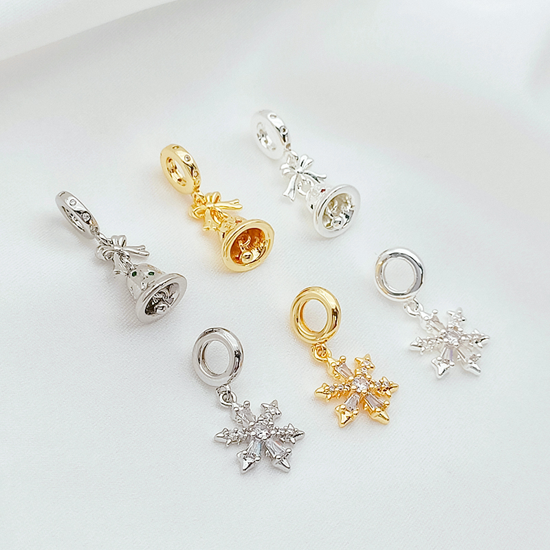 18K包金镶锆石雪花流苏吊坠