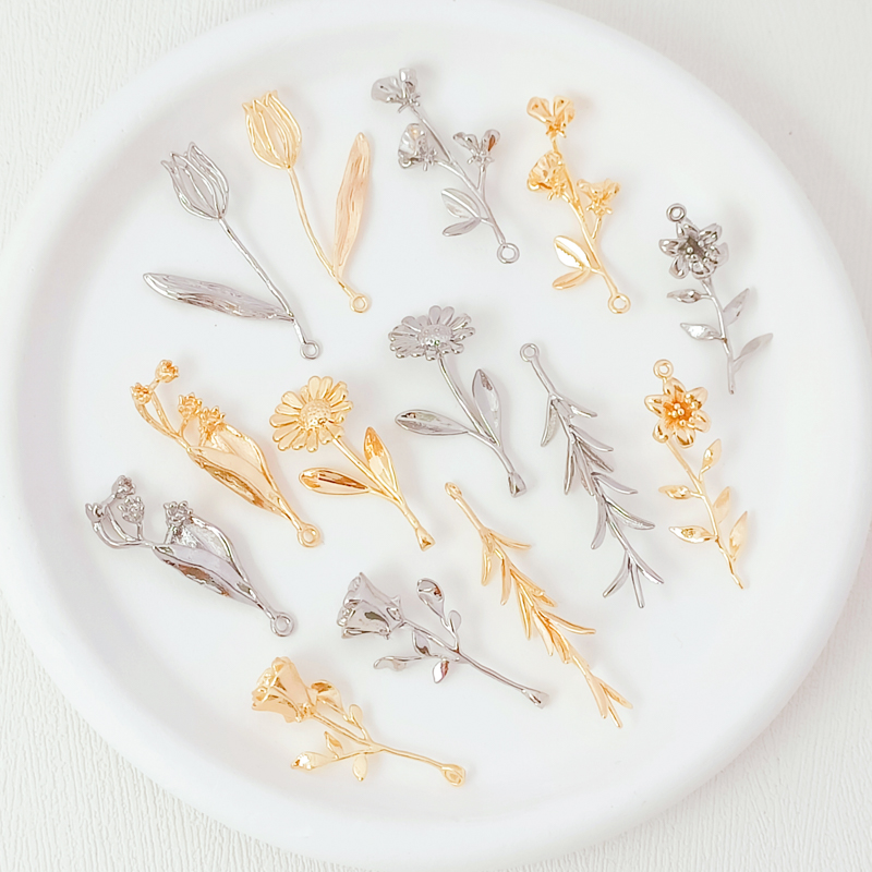 14K包金保色玫瑰花柳枝吊坠