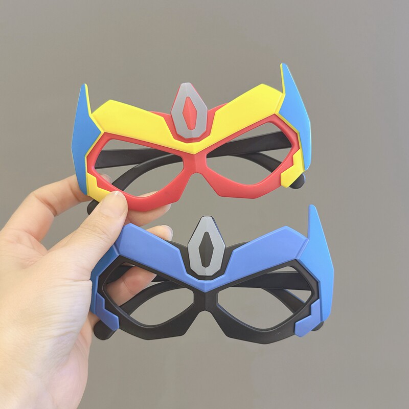 儿童眼镜框宝宝可爱卡通钢铁侠眼镜框架男女童个性装饰无镜片眼镜